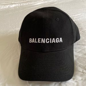 Balenciaga baseball cap NEW